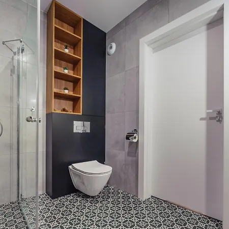 Apartment Kuracyjna, Sun & Snow